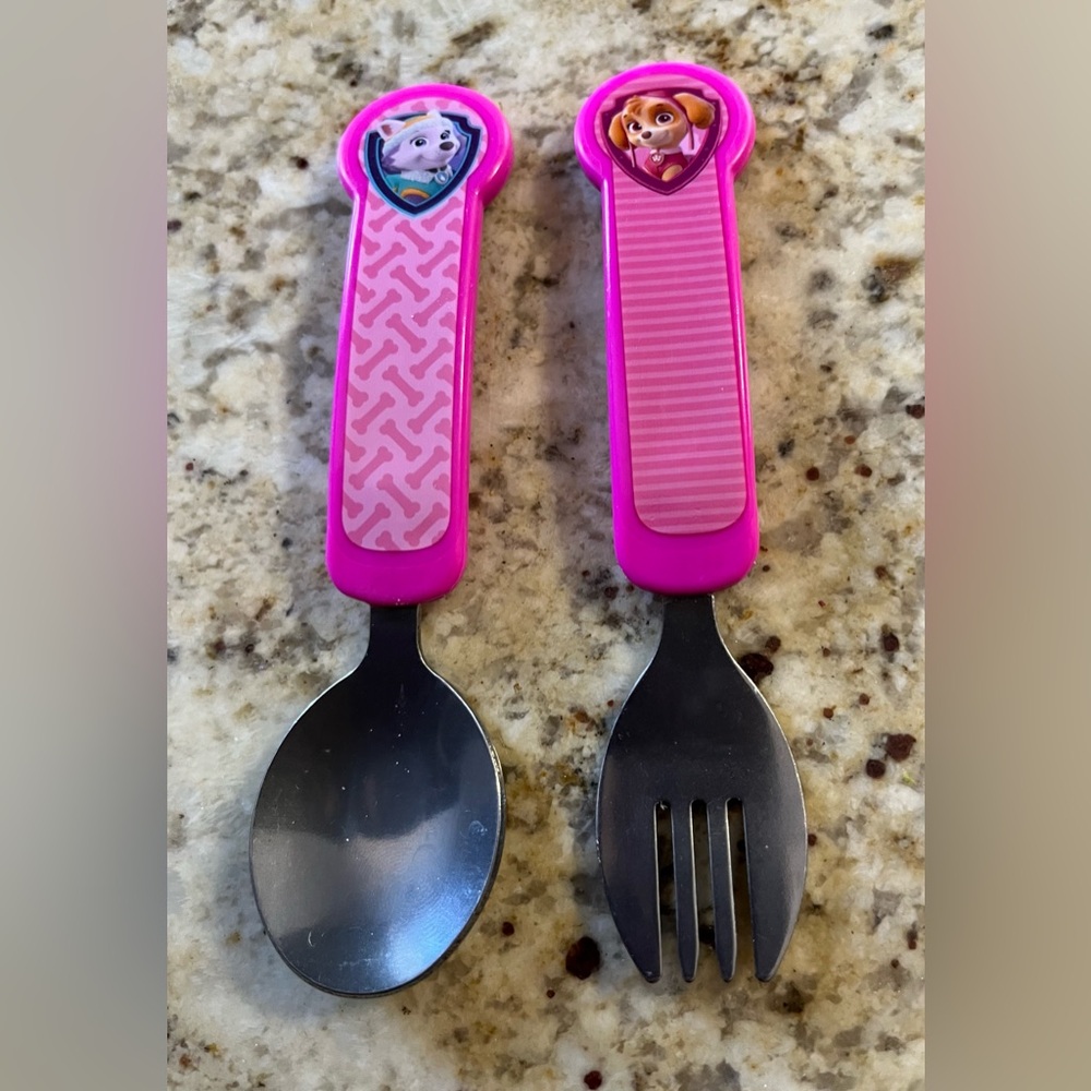 Munchkin PAW Patrol Toddler Fork and Spoon Utensil Set, magenta